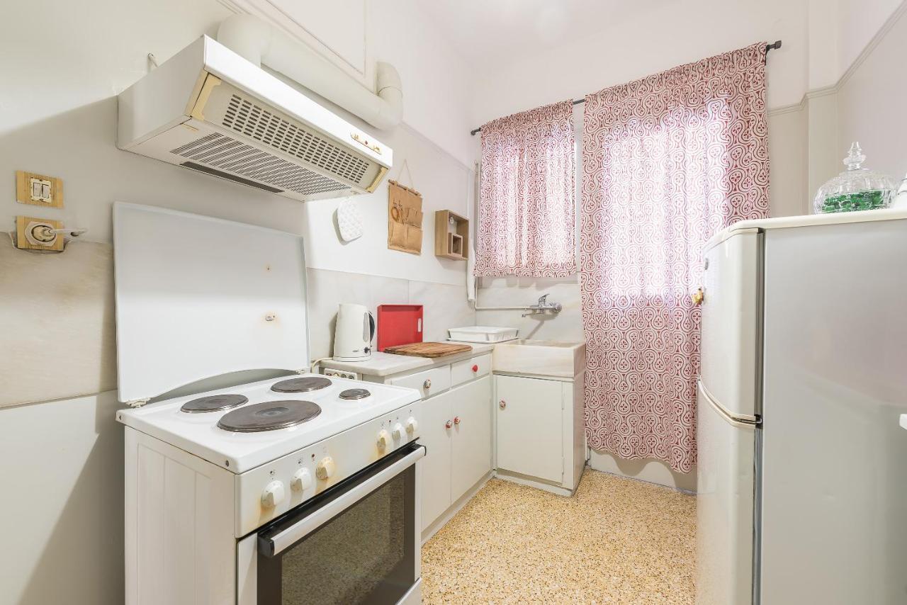 Private Rooms Athens - Shared Bathroom Екстериор снимка